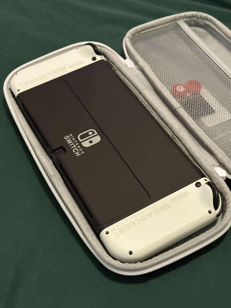 Nintendo Switch Oled Bogaty Zestaw, Etui, analogi, case, stacja TV