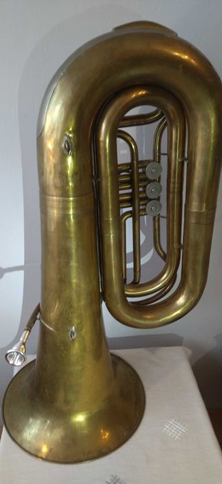 Tuba w stroju B Kijowska, 1984 rok.