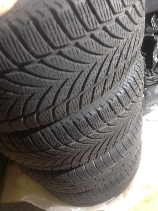 Пара Coodiyear і пара Nokian