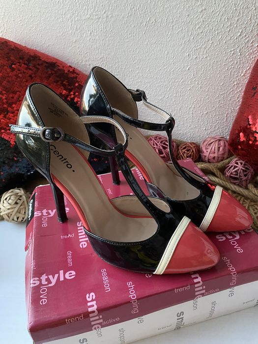 Босоножки лаковые босоніжки туфлі туфли