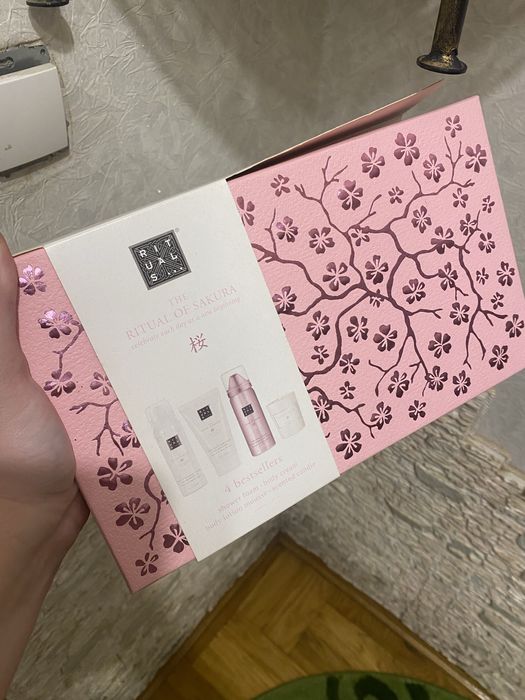 Продам набір Rituals