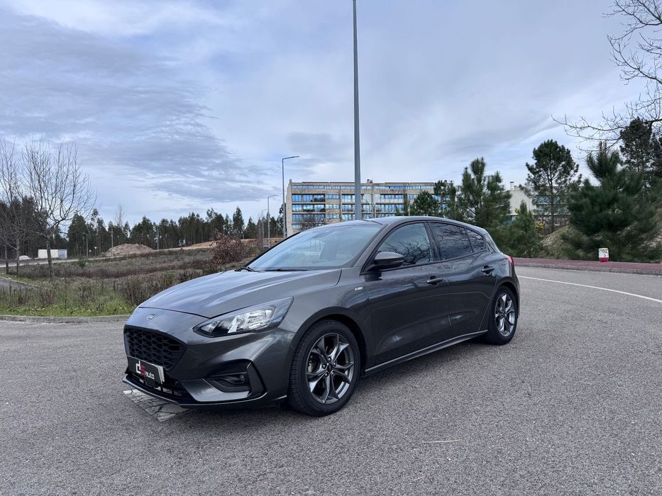 Ford Focus 1.0 EcoBoost MHEV ST-Line