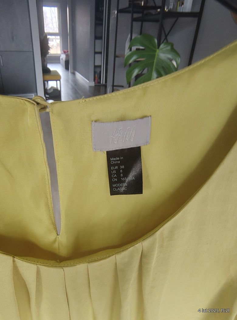 Sukienka marki H&M. Rozmiar 38.