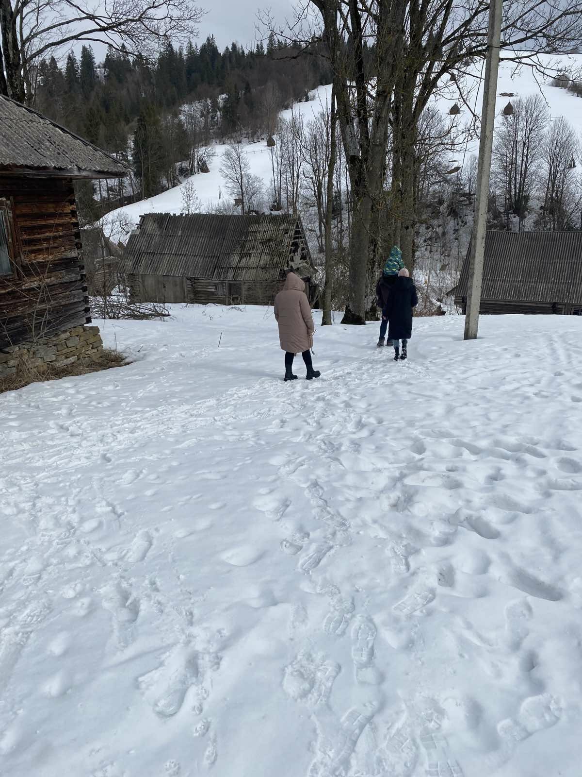 Верхній Студений. Межигір'я.