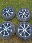 Felgi aluminiowe z oponami toyota yaris 175/65r15