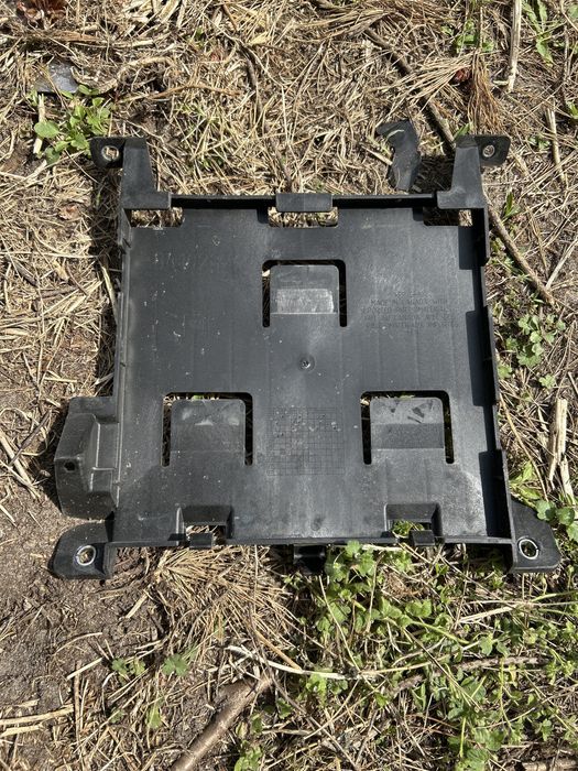 Chevrolet corvette c8 mocowanie sterownika uchwyt stelaż