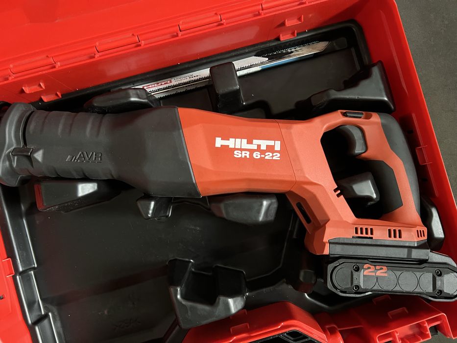 Безщіткова Акум.шабельна пила Hilti Nuron SR 6-22