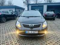 Toyota Avensis / 1.8 Benzyna / Sol / Climatronic / PDC /