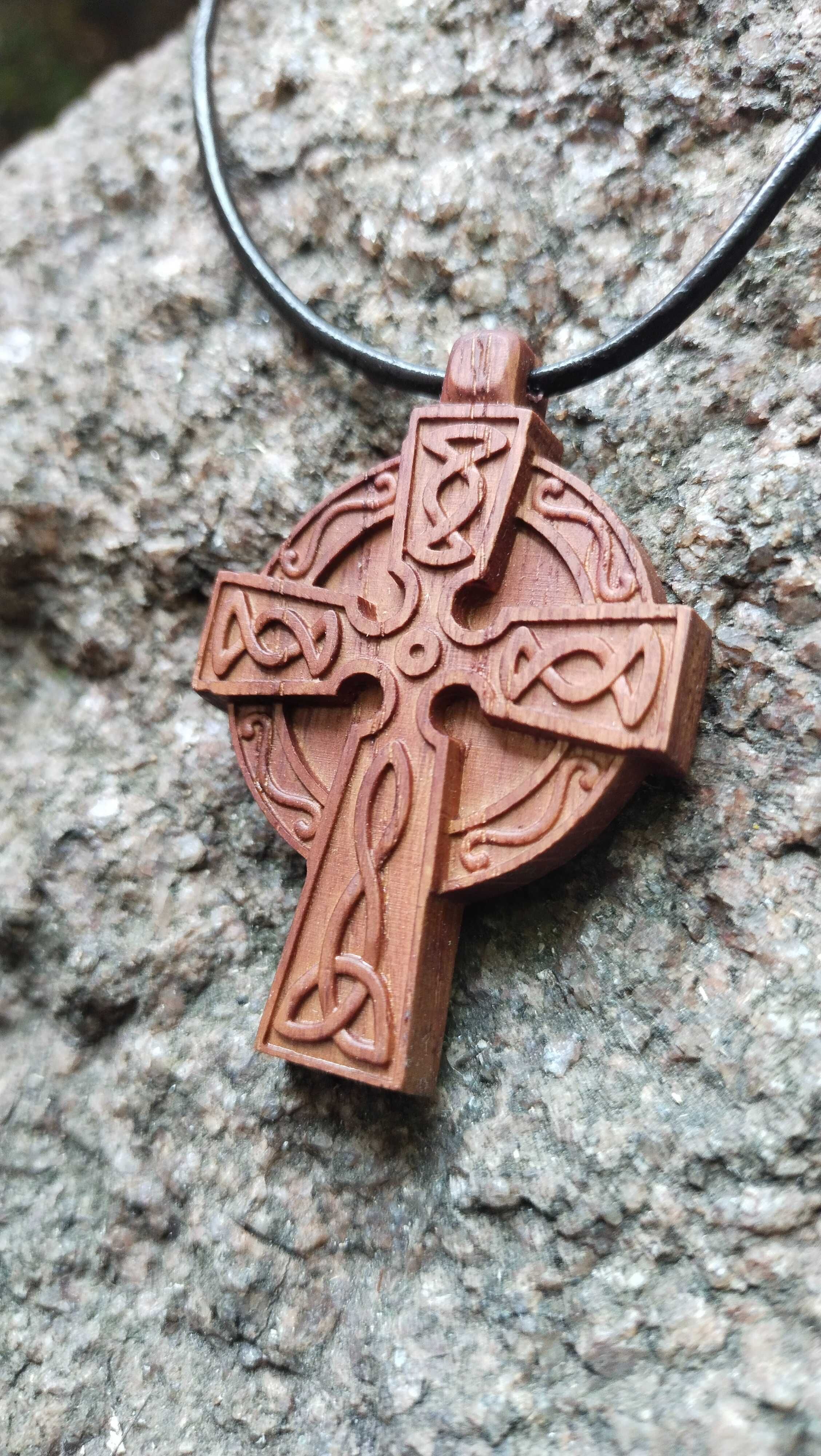 Кельтский крест (оберег, брелок, сувенир, ожерелье, подвеска).