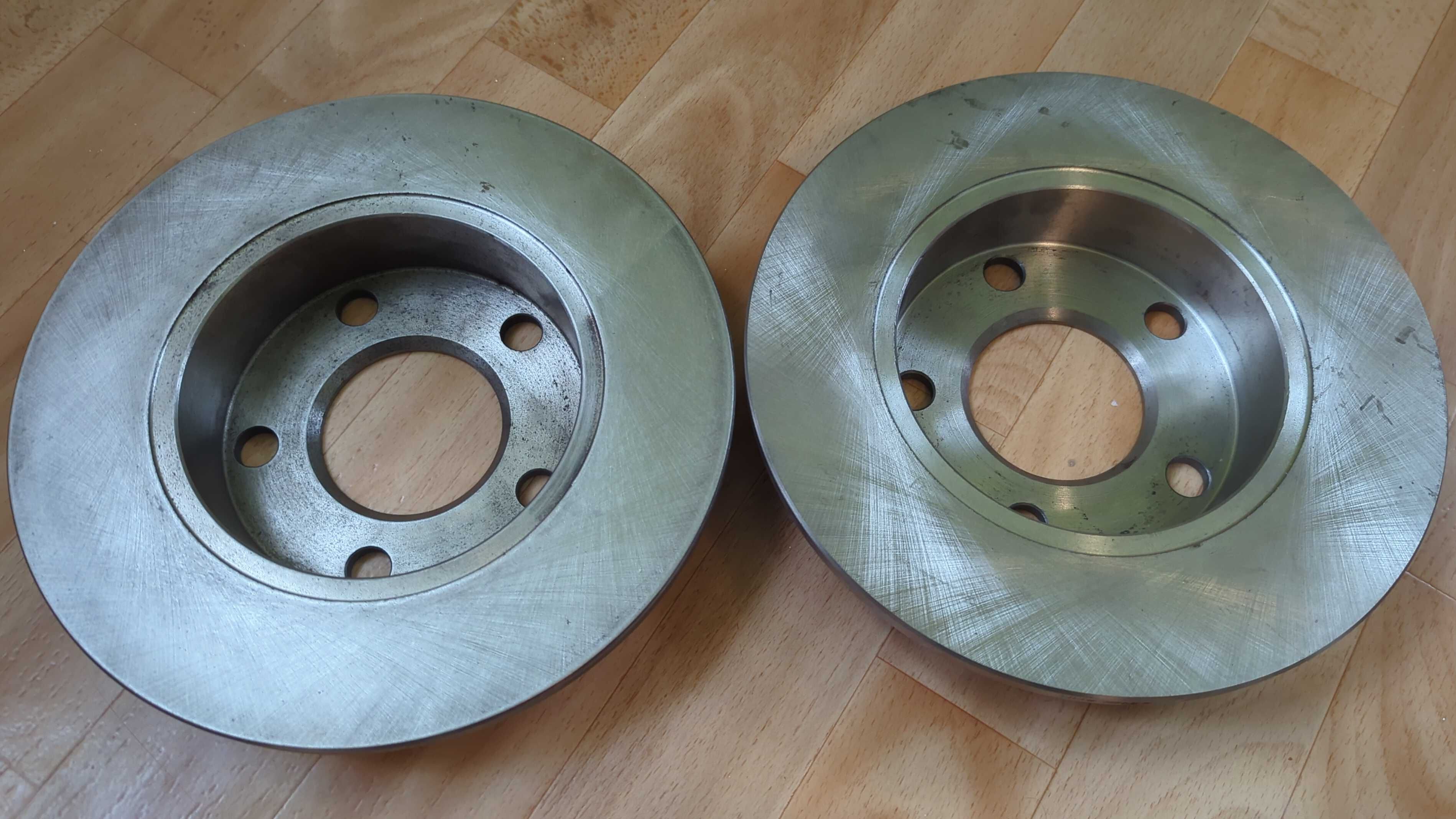 Tarcze hamulcowe tył 245mm/48mm- Passat B5 4motion / Audi A4 B5 Qattro