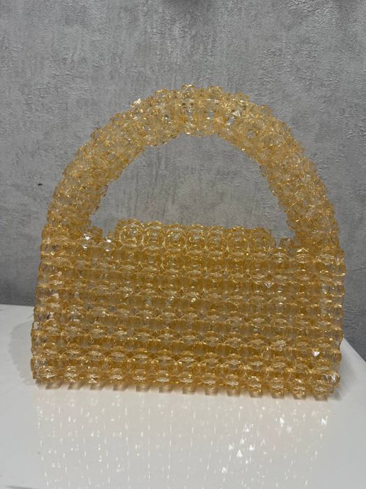 Сумочка ручної роботи з бісеру