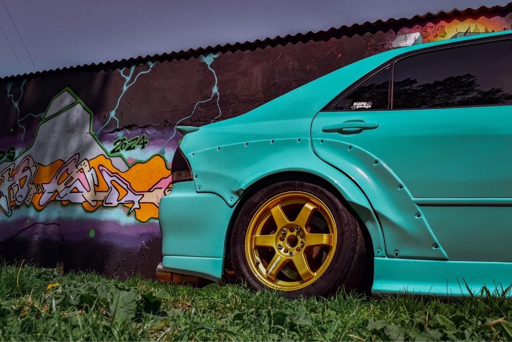 Lexus is 200/altezza