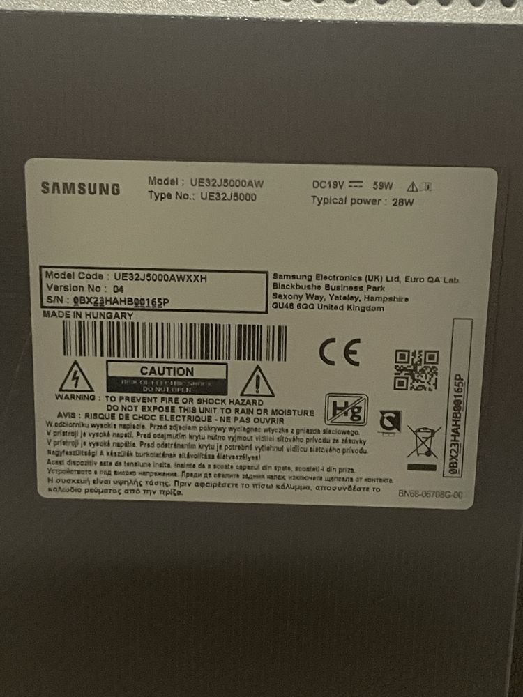 Telewizor marki samsung model: ue32j5000aw