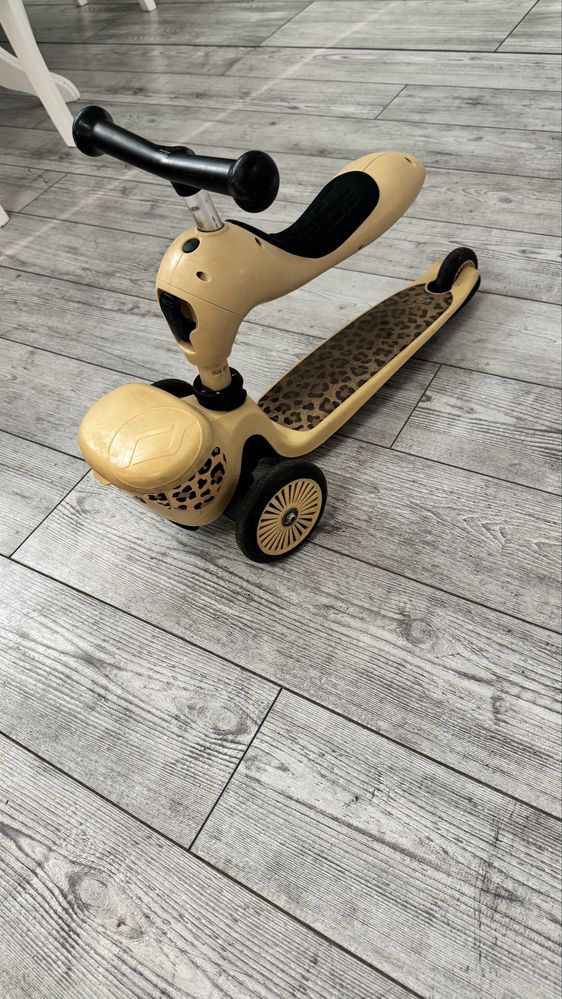 Самокат/біговел scoot and ride