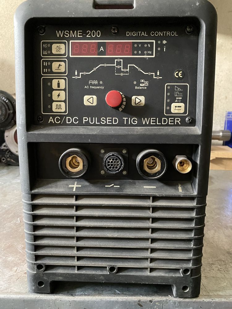 Maquina soldar Tig 200A AC/DC