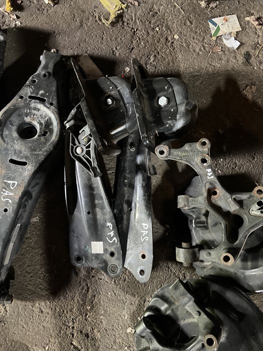 Задний рычаг, цапфа, на volkswagen passat b8 nms