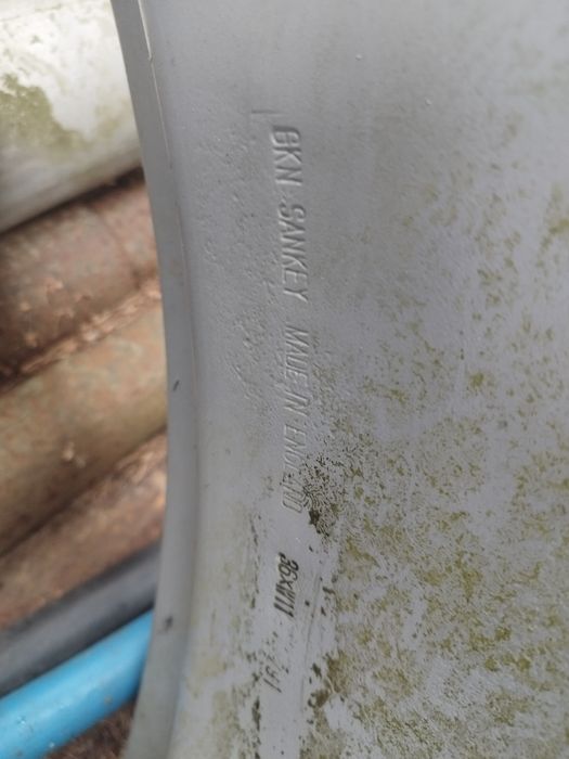 case  Massey John Deere felga r36