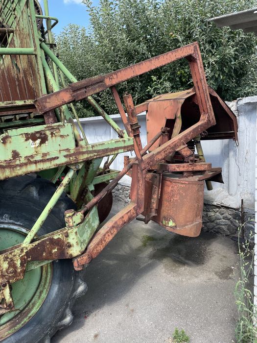 Бурякозбиральний комбайн Stoll