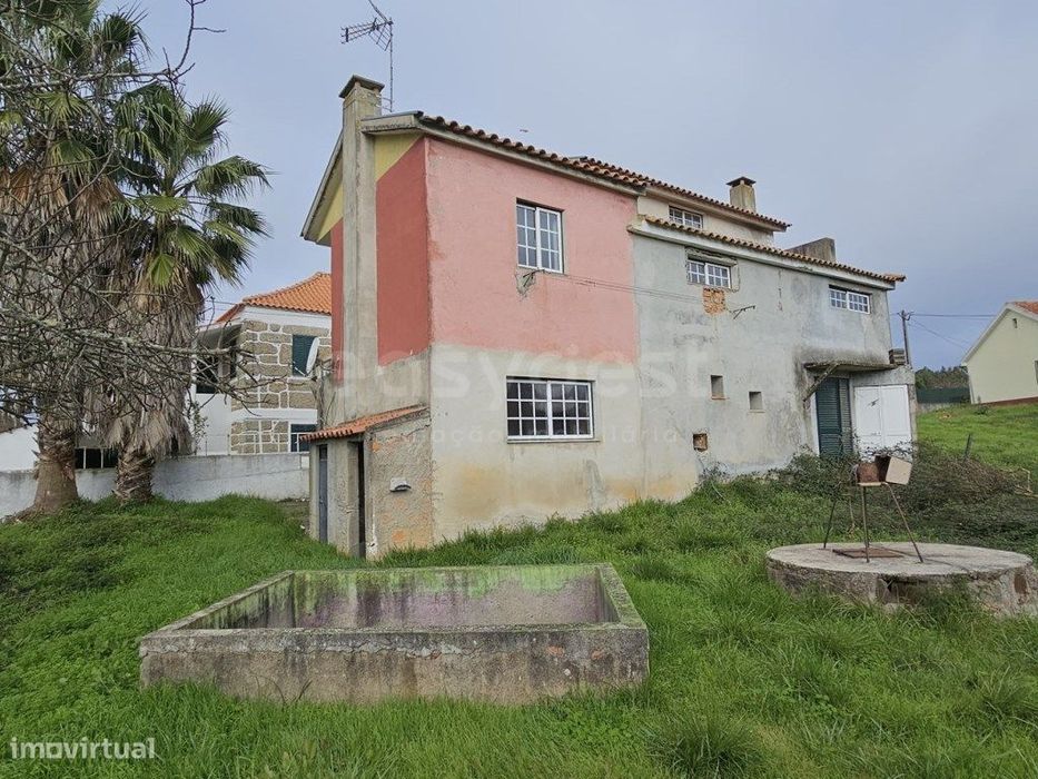 Moradia T3 bem localizada sito em Lameiras, São João da Boa Vista, ...