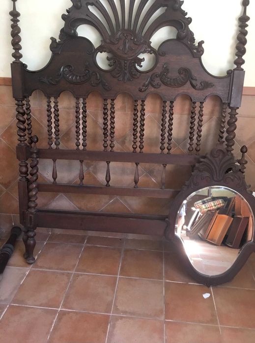 Camas e cómodas | Madeira