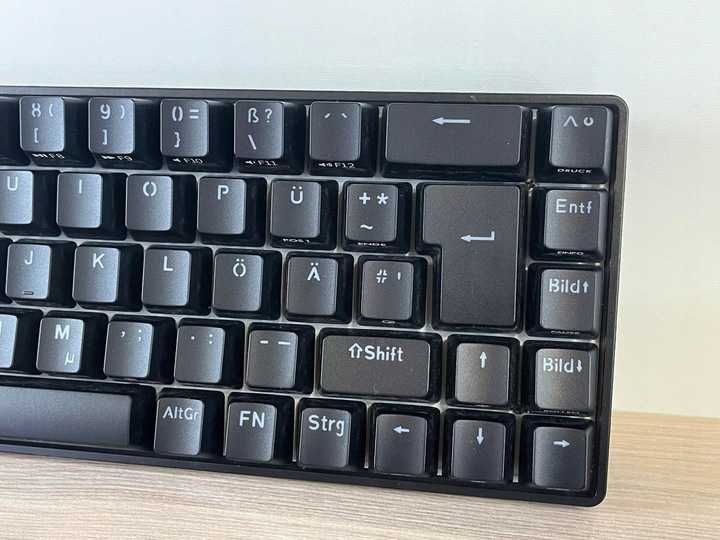 Klawiatura komputerowa mechaniczna Bluetooth Royal Kludge RK68 QWERTZ