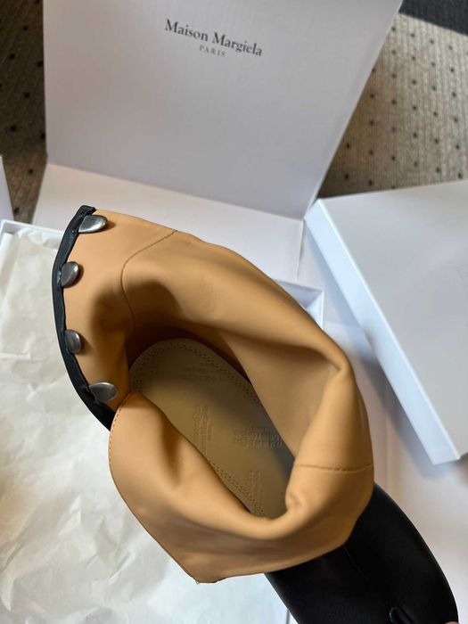 Krótkie botki Maison Margiela wykonane z czarnej skóry naturalnej r.38