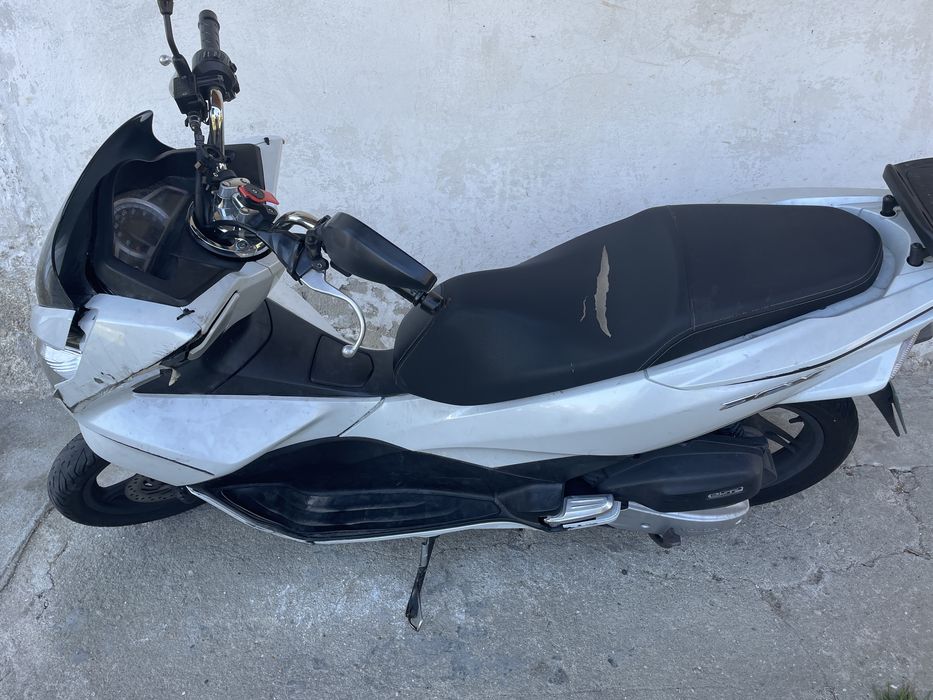 Honda pcx 125 used like good if and boy want send me message very fast