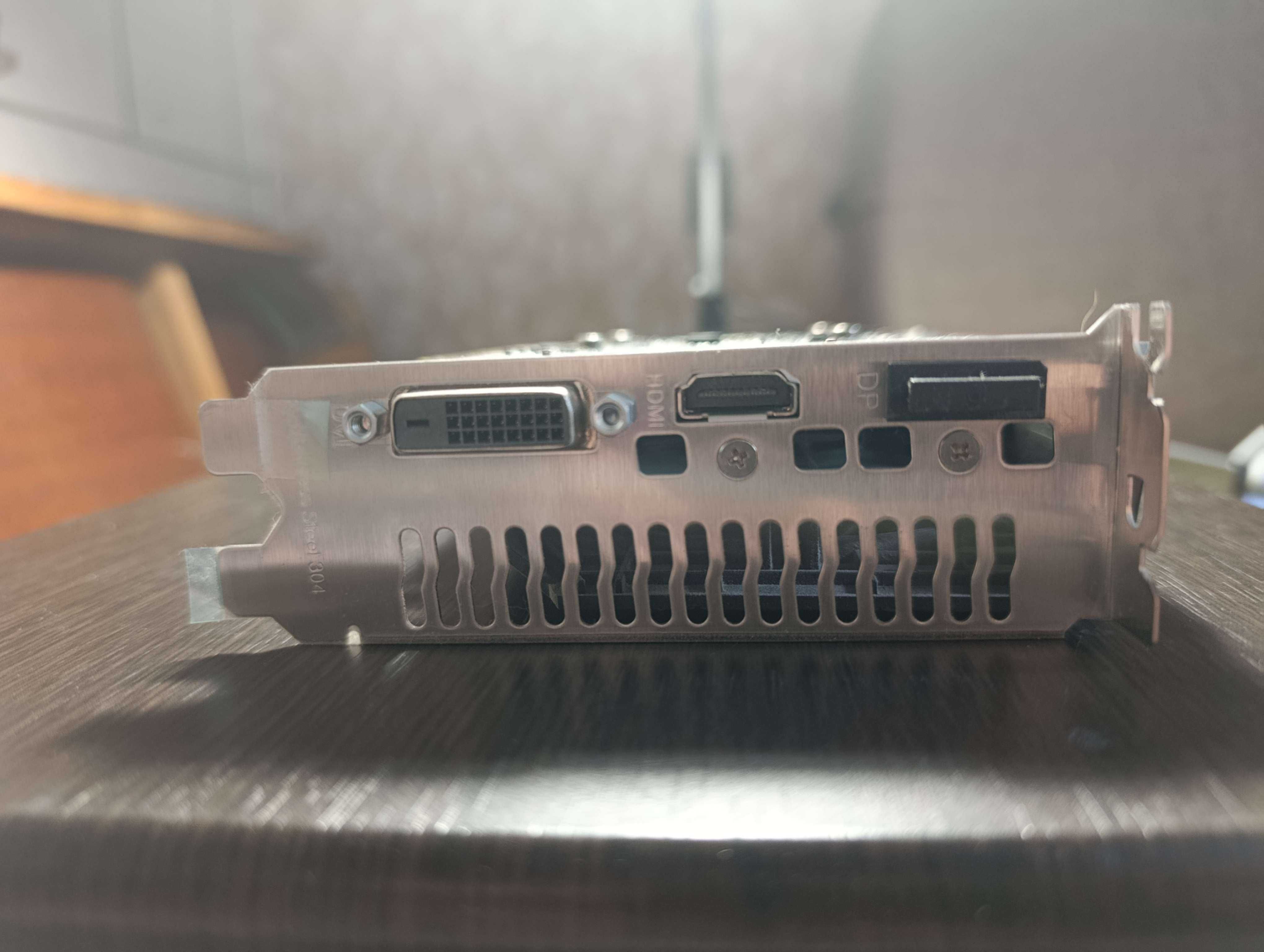 GIGABYTE GTX 1650 4GB 128BIT GDDR5 Відеокарта в гарному стані