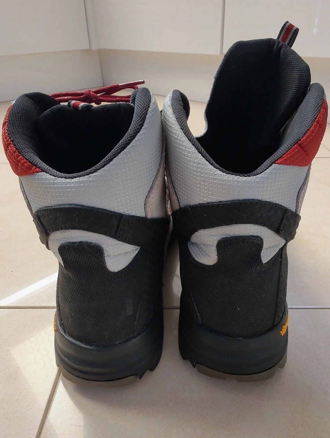 Buty górskie trekkingowe Garsport używane męskie rozm. 47 wysokie