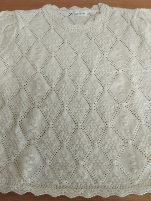 Camisola de lã nova