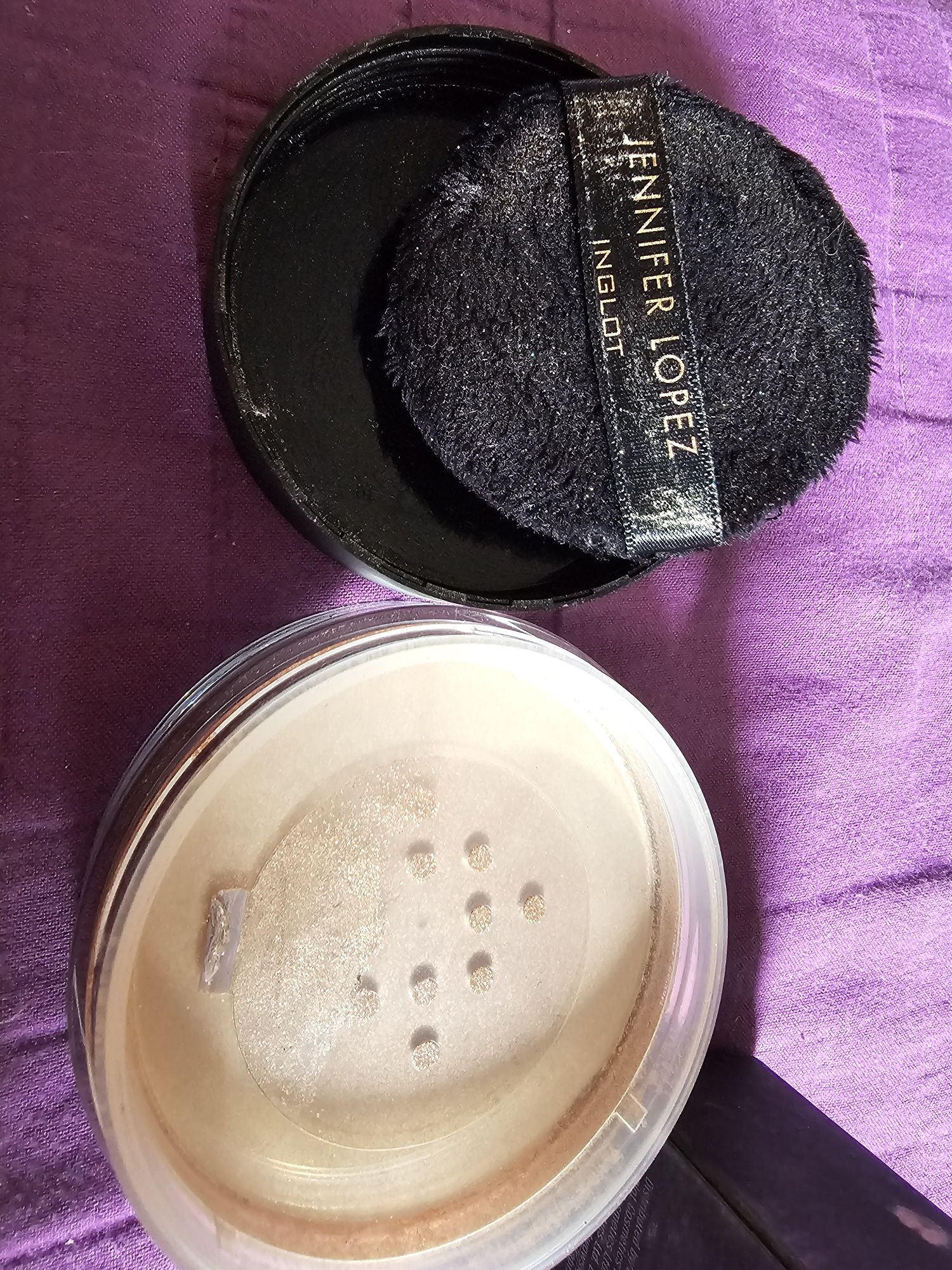 Inglot & Jennifer Lopez rozświetlacz sypki J201 Radiant