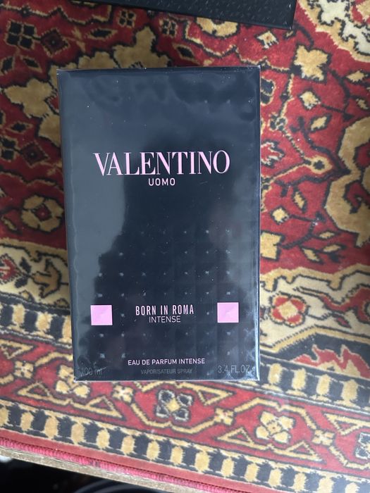 Valentino Uomo Born In Roma Intense