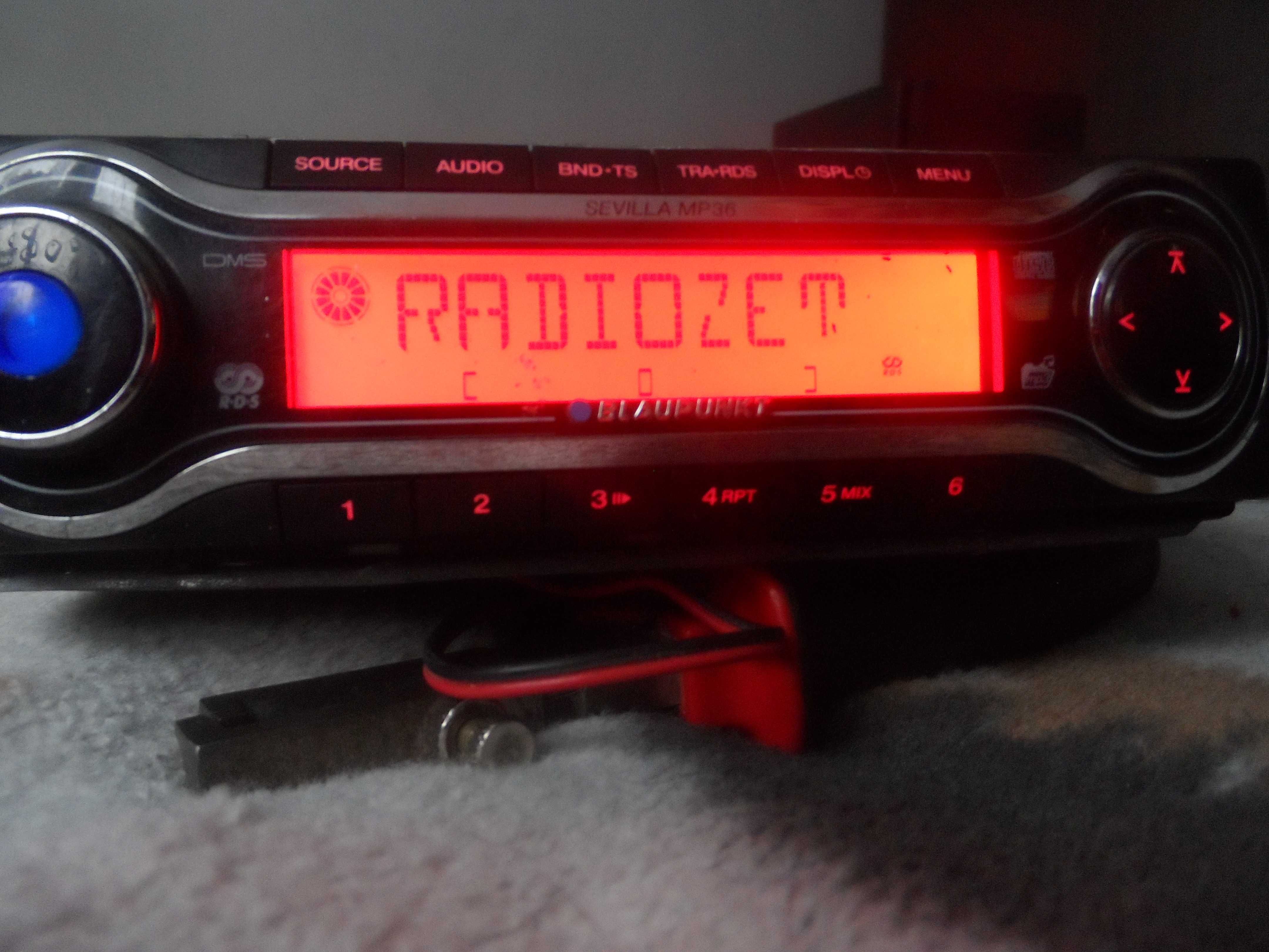 radio Blaupunkt Multi kolor Santa Cruz MP35  sprawne okazja