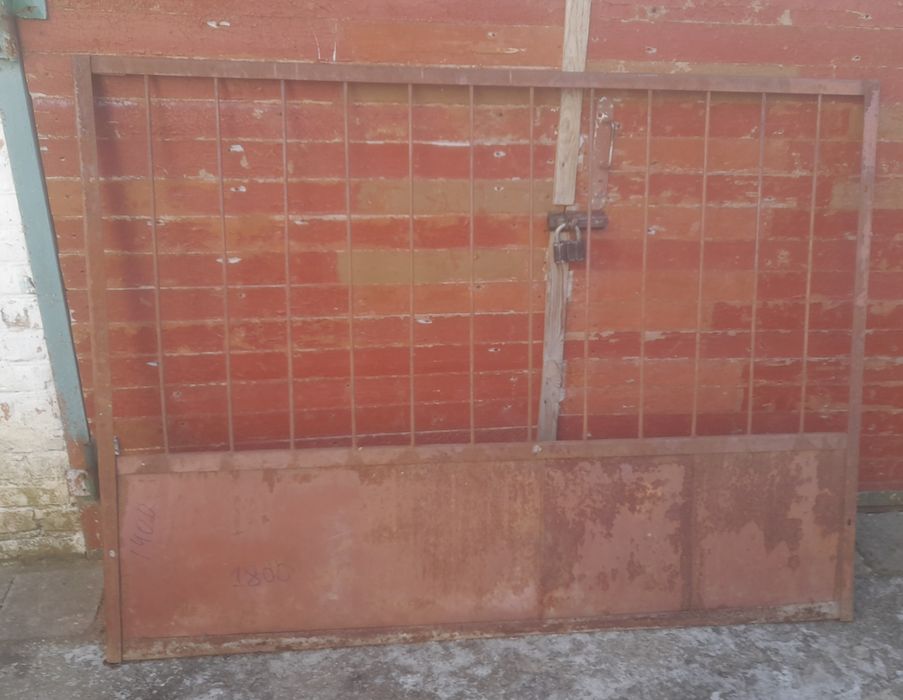 Продам  ворота металеві