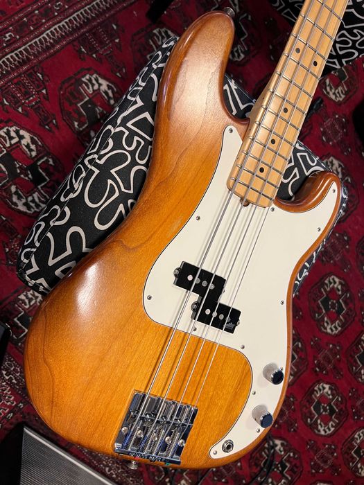 Fender Amerincan Special Precision Bass de 2014 c/ Upgrades