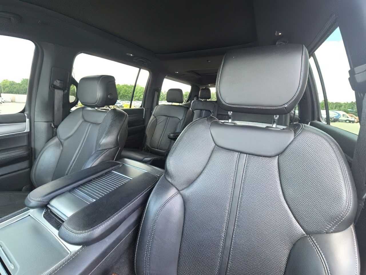 Jeep Wagoneer SERIES II 2023