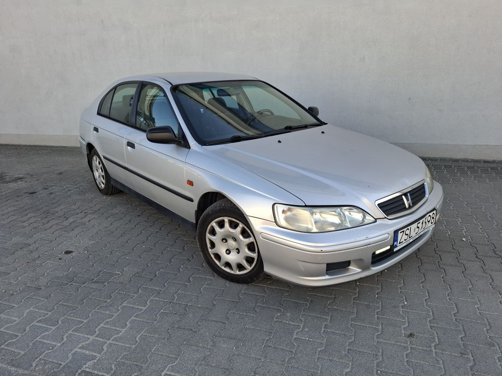 Honda Accord 1.8 benzyna 2000 Aitomat Klima Elektryka Wspomaganie