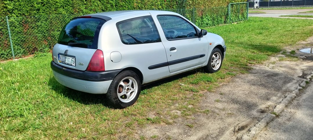 Renault Clio 1.2 Klima Długie Oplaty