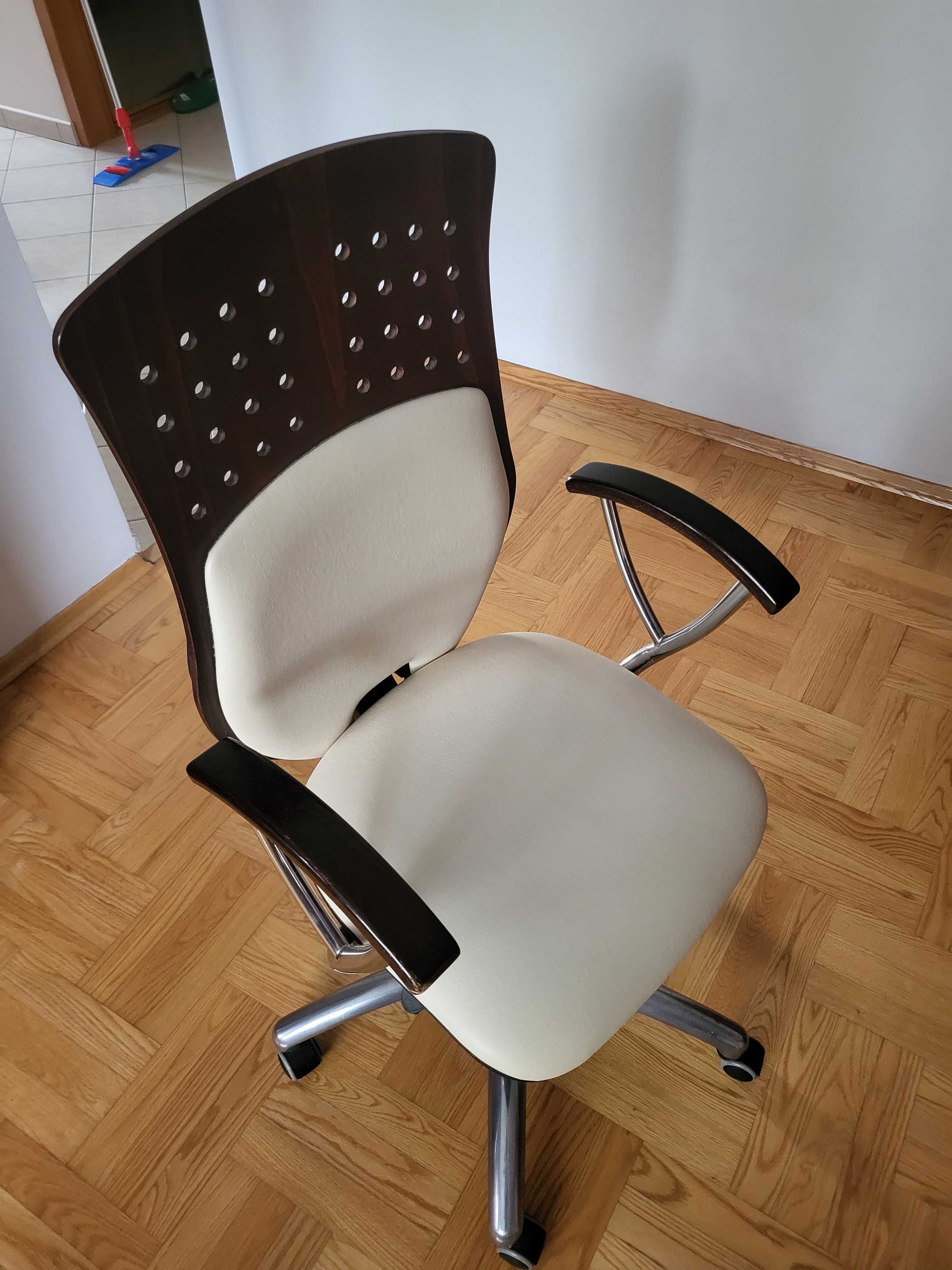 Krzesło obrotowe