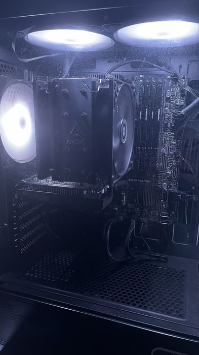 PC Bundle: Motherboard MSI B560M Pro VDH + i5 10400f + 32GB RAM 3200mh