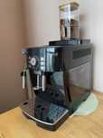 Máquina de café délonghi magnificaS