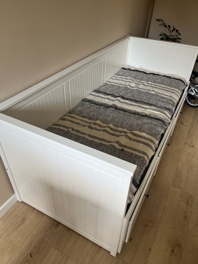Leżanka łóżko Hemnes IKEA 80x200 cm białe