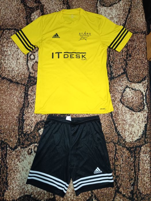 Футбольна форма Adidas №11.