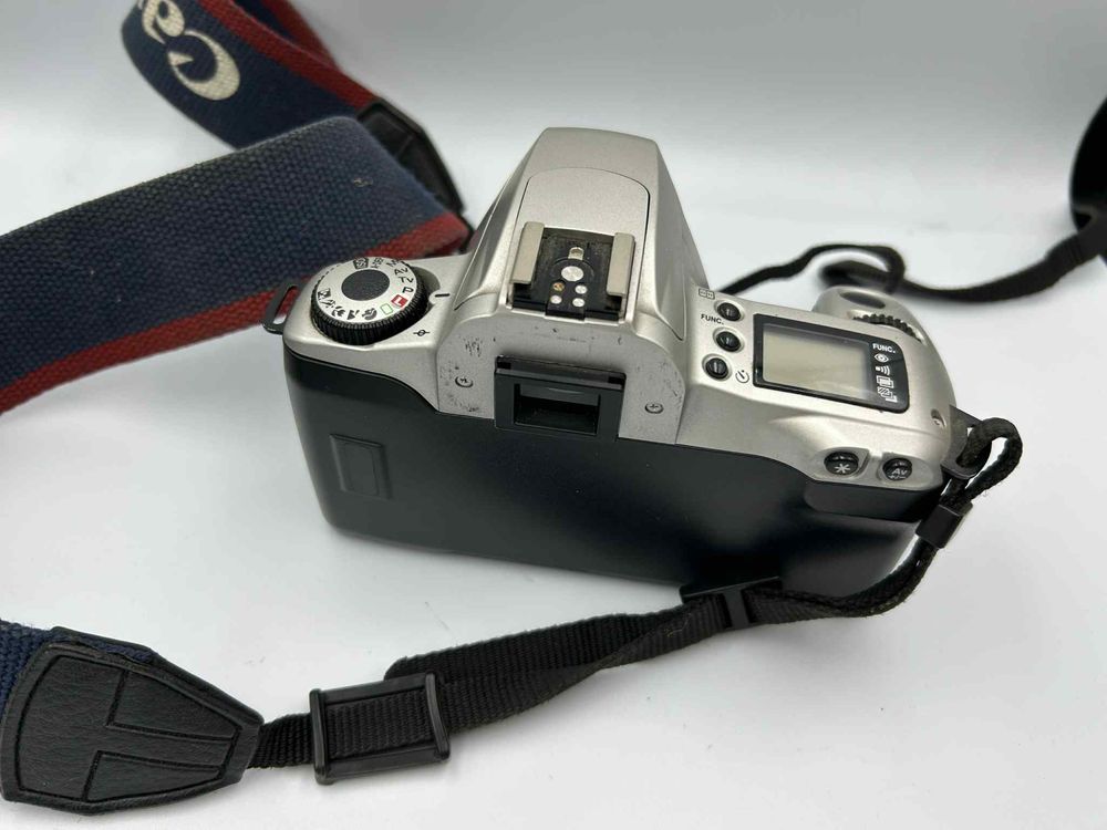 Canon EOS 300 - Lustrzanka Analogowa