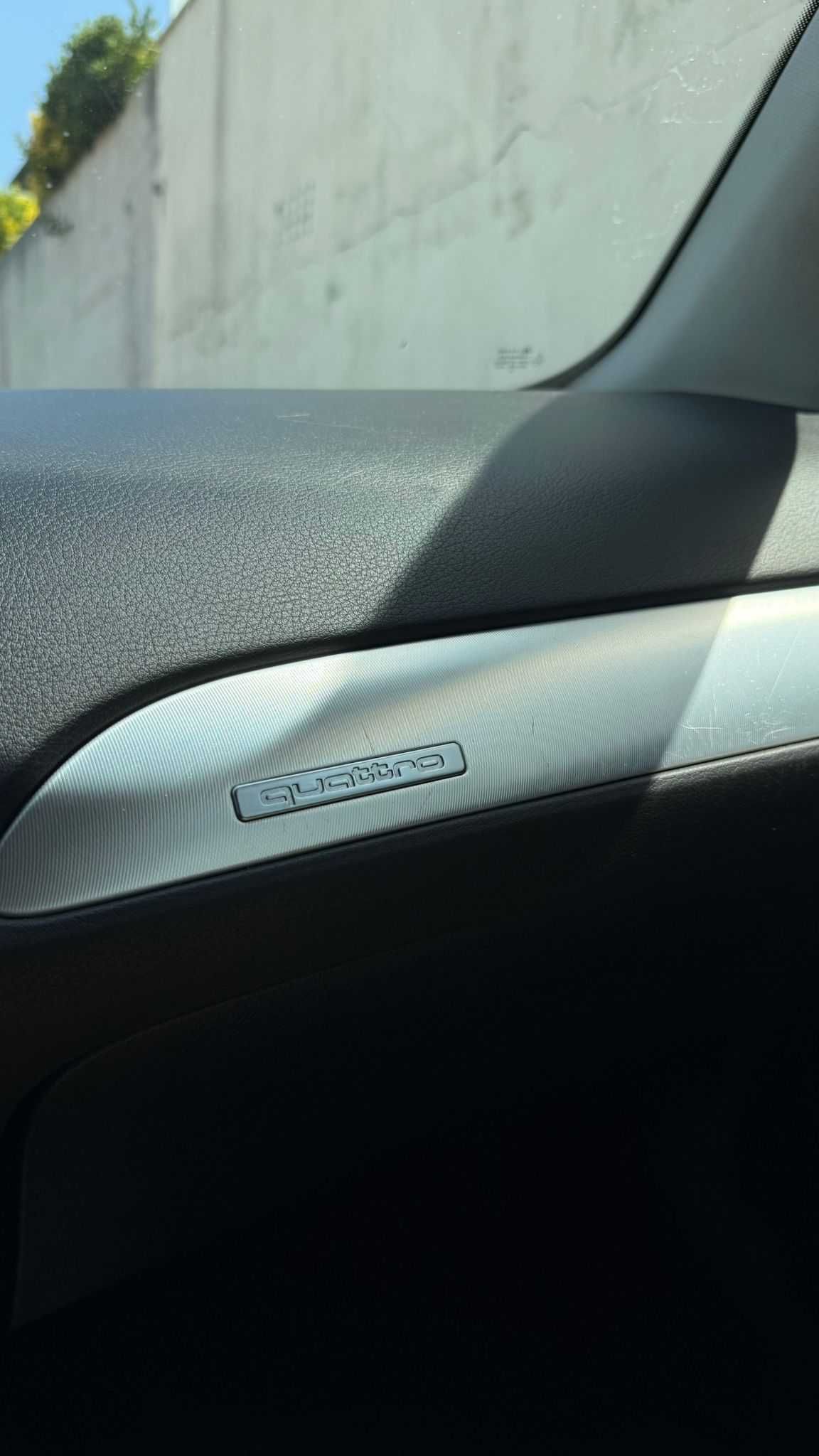 Audi A6  2.7 caixa automática