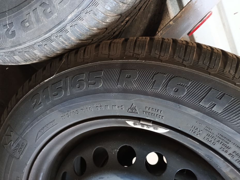 Koła, opony zimowe 16"