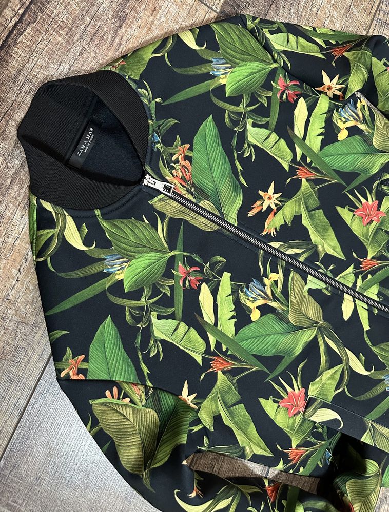 Куртка,ветровка Zara man. Разм.M-S