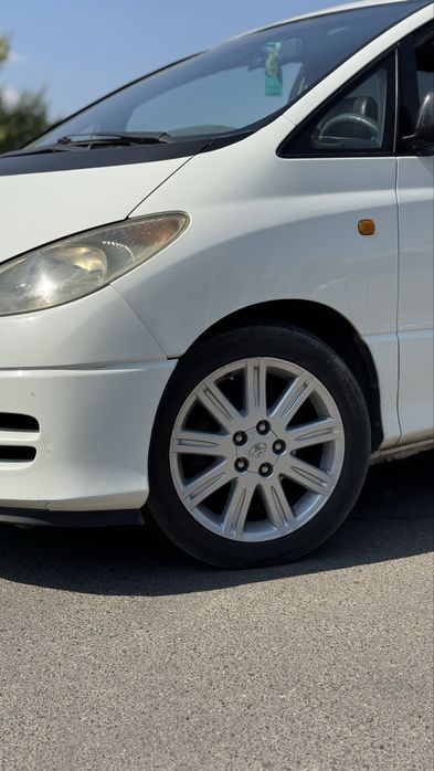 Toyota Previa ( Estima )