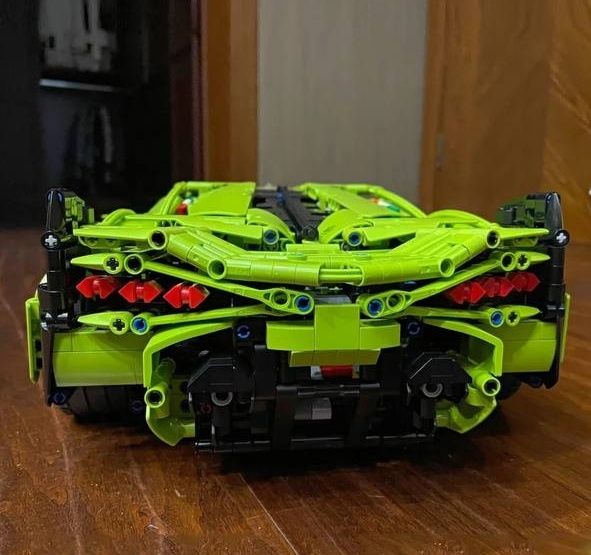 LEGO 42115 Technic Lamborghini Sián FKP 37