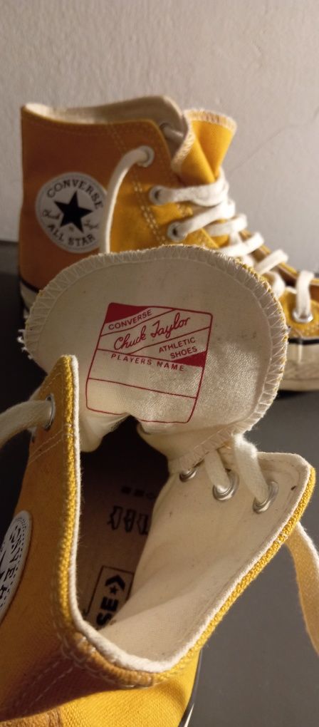 Tênis Converse All Star comprados na loja oficial em NY